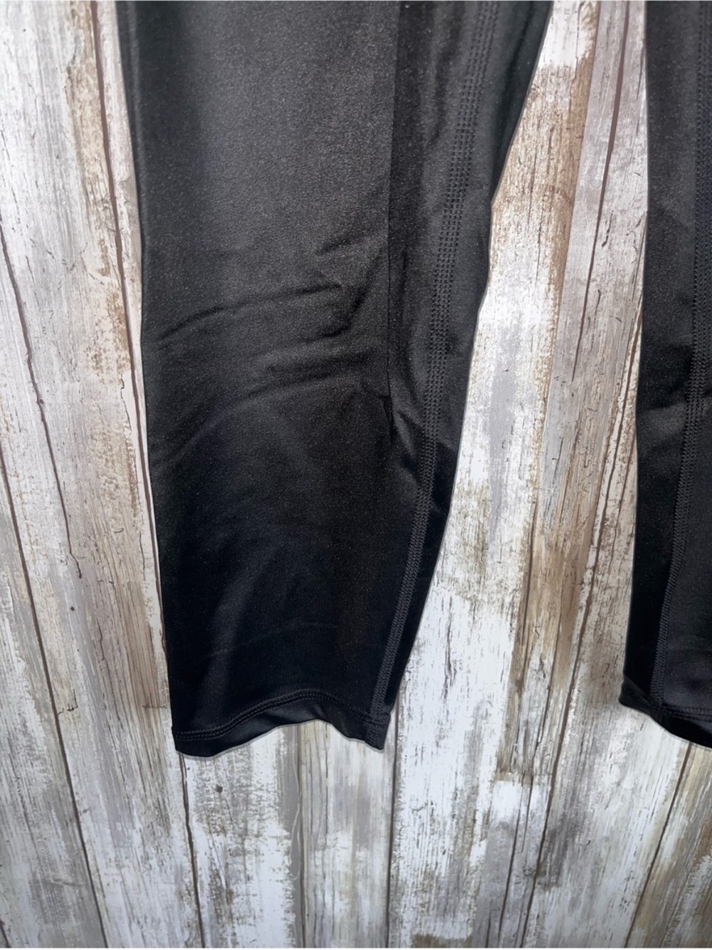 NWT Aerie OFFLINE Goals High Rise Leggings Black Short Length Size L - Picture 2 of 6